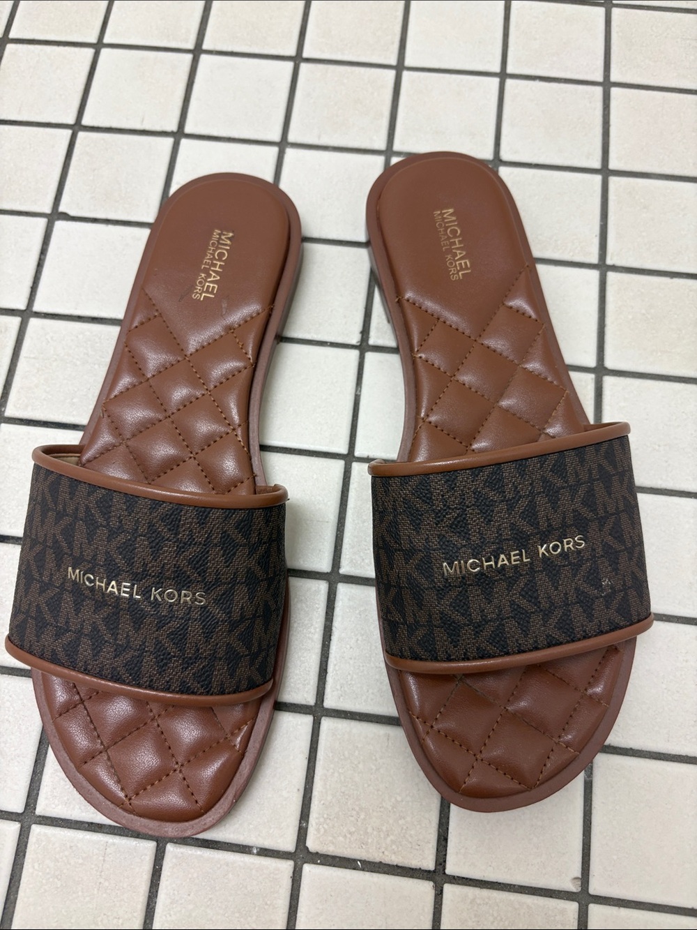 Mk sandals